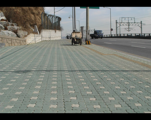 Seoul, Alistair Ruff